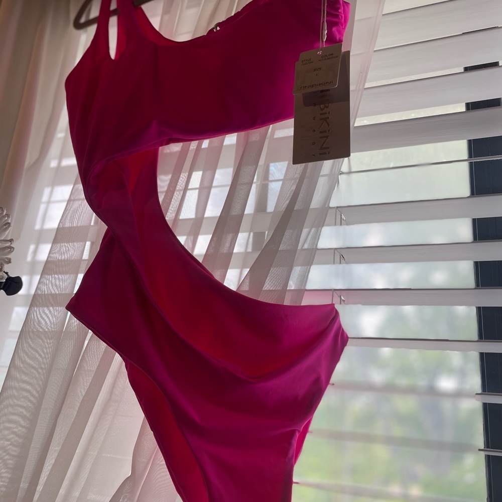 TiniBikini Fuchsia One Shoulder Dress